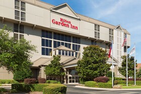 Hilton Garden Inn Dallas Market Center
