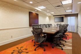 Hilton Garden Inn Dallas Market Center