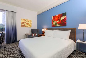 Hilton Garden Inn Dallas Market Center