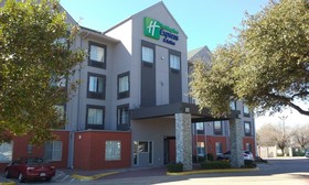 Holiday Inn Express & Suites Dallas Park Central Northeast