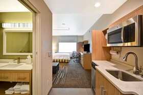 Home2 Suites by Hilton Baylor Scott & White Dallas