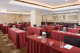 Homewood Suites by Hilton Dallas Downtown