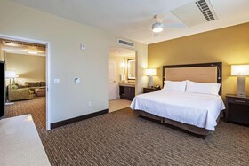 Homewood Suites by Hilton Dallas Downtown