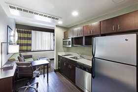 Homewood Suites by Hilton Dallas Downtown