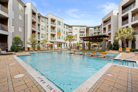 Kasa Dallas Medical District Apartments