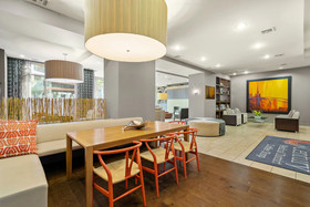 Kasa Dallas Medical District Apartments