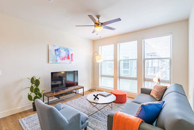 Kasa Dallas North Apartments