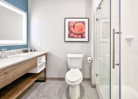 La Quinta Inn & Suites by Wyndham Dallas/Fairpark