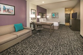 La Quinta Inn & Suites by Wyndham Dallas - Richardson
