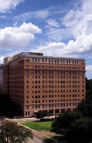 Le Méridien Dallas, The Stoneleigh