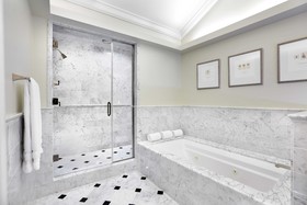 Le Méridien Dallas, The Stoneleigh