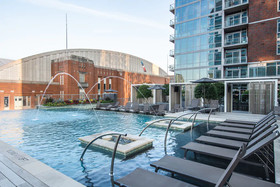 Locale Dallas - Victory Park