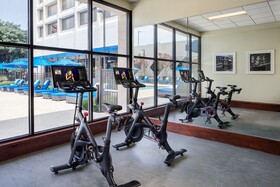 Marriott Dallas Addison Quorum Galleria