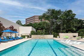 Marriott Dallas Addison Quorum Galleria