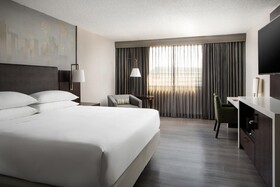 Marriott Dallas Addison Quorum Galleria