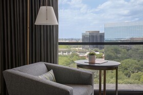 Marriott Dallas Addison Quorum Galleria