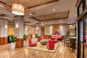 MCM Eleganté Hotel & Suites