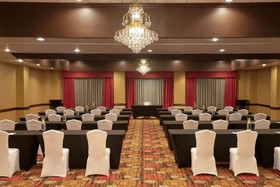 MCM Eleganté Hotel & Suites