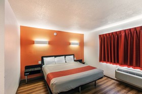 Motel 6 Dallas South