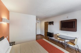 Motel 6 Dallas South