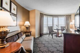 Omni Las Colinas Hotel