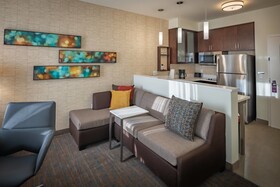 Residence Inn Dallas at The Canyon