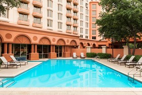 Sheraton Suites Market Center Dallas