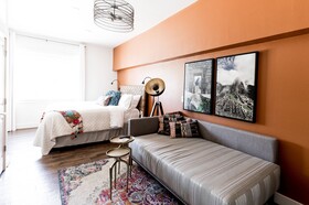 The Bishop Arts Hotel by Bluelofts