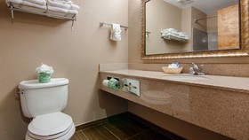Best Western Dayton Inn & Suites
