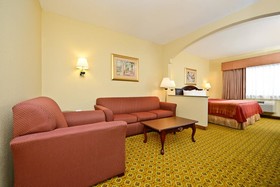 Best Western Dayton Inn & Suites