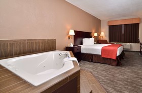 Best Western Dayton Inn & Suites