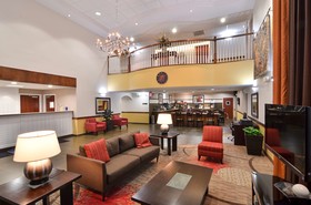 Best Western Dayton Inn & Suites