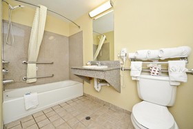 Best Western Dayton Inn & Suites