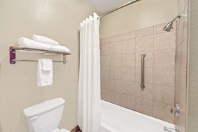 Baymont by Wyndham Decatur