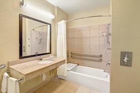 Baymont by Wyndham Decatur