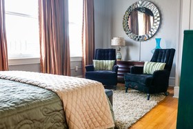 Courthouse Suites