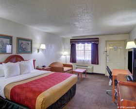 Super 8 by Wyndham Decatur Texas