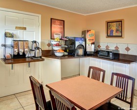 Super 8 by Wyndham Decatur Texas