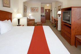 Holiday Inn Express & Suites Decatur