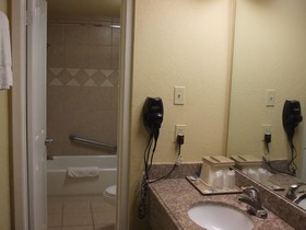 Econo Lodge Del Rio