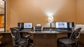 Best Western Plus Texoma Hotel & Suites