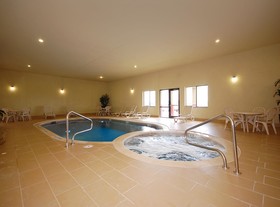 Best Western Plus Texoma Hotel & Suites