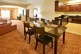Comfort Inn & Suites Denison - Lake Texoma