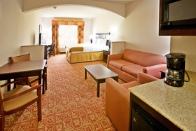 Comfort Inn & Suites Denison - Lake Texoma