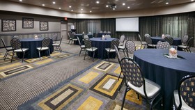 Best Western Premier Crown Chase Inn & Suites