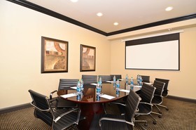Best Western Premier Crown Chase Inn & Suites