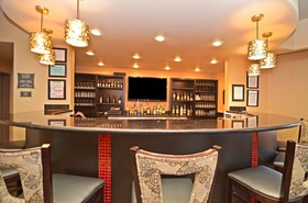 Best Western Premier Crown Chase Inn & Suites