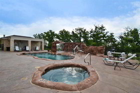 Best Western Premier Crown Chase Inn & Suites