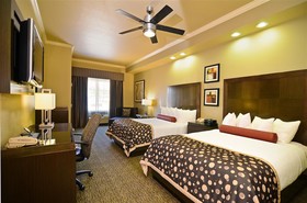 Best Western Premier Crown Chase Inn & Suites