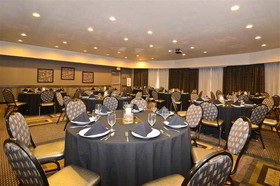 Best Western Premier Crown Chase Inn & Suites